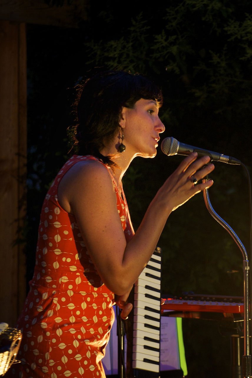 Illustration - Brunch, concert, Lina Modika, dimanche 29 juillet 2018 Illustration - Brunch, concert, Lina Modika, dimanche 29 juillet 2018